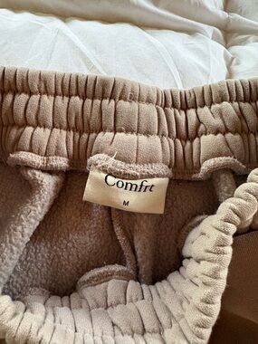 Comfrt Men's Taupe Fleece-Lined Joggers